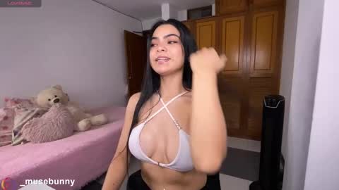 Snapshot of daddysweeeetbody chatting on 17, 9, 2025 Sophie online show from 17, 9, 2025