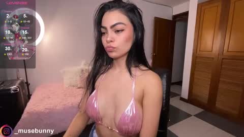 Snapshot of daddysweeeetbody chatting on 25, 9, 2025 Sophie online show from 25, 9, 2025