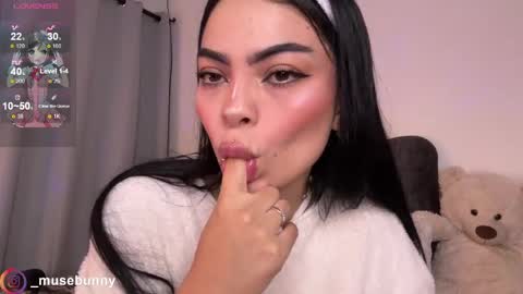 Sophie online show from 16, 4, 2026