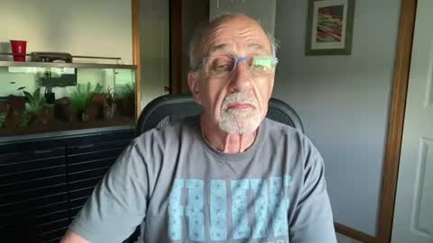 Snapshot of daddyweis chatting on 15, 6, 2026 daddyweis online show from 15, 6, 2026