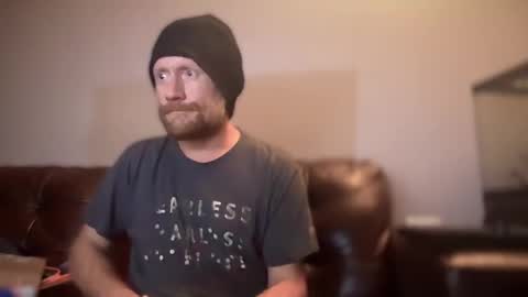 daemon online show from 27, 2, 2025