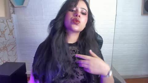 Dafne online show from 18, 9, 2025