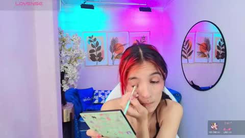 dafne huges online show from 10, 11, 2025