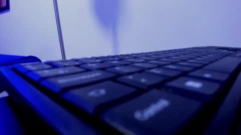 Snapshot of dafnnee_ross chatting on 28, 12, 2024 DAFNNE online show from 28, 12, 2024