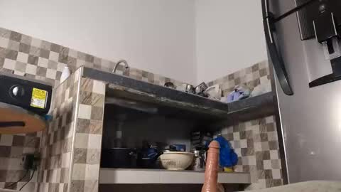 Snapshot of dafnnee_ross chatting on 4, 10, 2025 DAFNNE online show from 4, 10, 2025