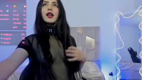 Snapshot of dahia_tay chatting on 8, 2, 2025 dahia online show from 8, 2, 2025