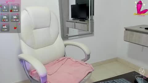 Dahian  online show from 1, 10, 2025