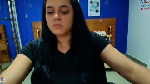  Dahiana  online show from 26, 11, 2025