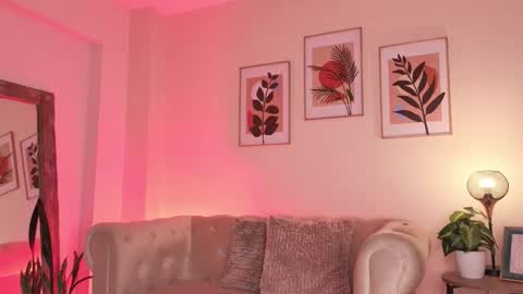 Dahiann Walcott online show from 23, 2, 2026