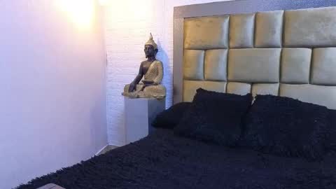 Dahiana online show from 28, 11, 2025