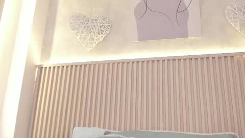 Snapshot of daiana_curly chatting on 4, 6, 2026 Daiana online show from 4, 6, 2026