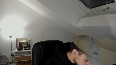 Daimon  online show from 28, 10, 2025