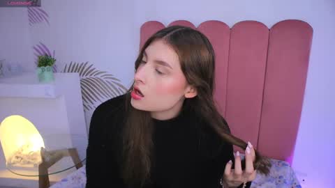 Lauren            online show from 26, 2, 2025