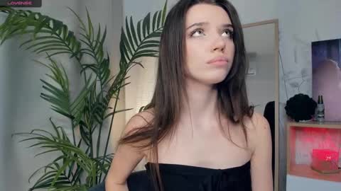 Naomi online show from 22, 2, 2025