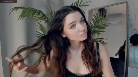 Naomi online show from 24, 2, 2025