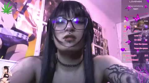 Snapshot of dakapsy420_ chatting on 3, 10, 2025 Dakapsy online show from 3, 10, 2025