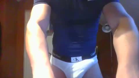 Snapshot of dakken2021 chatting on 12, 9, 2025 dakken online show from 12, 9, 2025