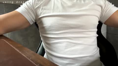 Snapshot of dakken2021 chatting on 13, 10, 2025 dakken online show from 13, 10, 2025