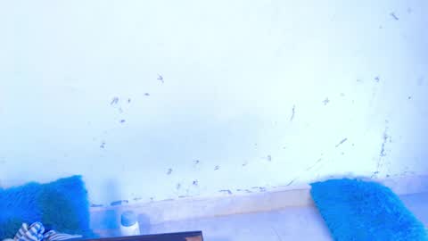 VALENTINA  online show from 7, 10, 2025