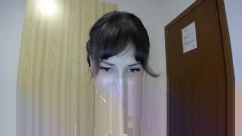 IG  dakotasofiaa online show from 2, 11, 2025