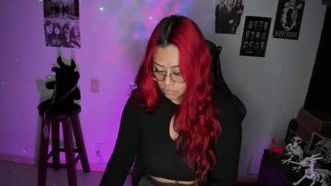 Dakota Crab online show from 9, 11, 2025