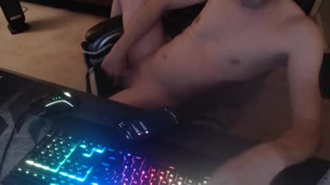 Snapshot of dakota_reilly chatting on 6, 2, 2025 Dakota online show from 6, 2, 2025