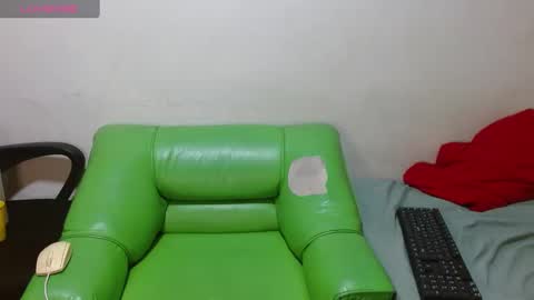 Dakota And Bellamy online show from 18, 1, 2025