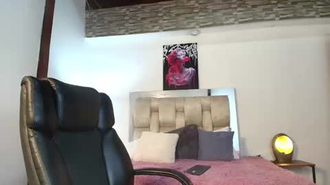 dakotarobbins_ online show from 20, 1, 2025