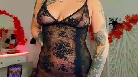 Snapshot of dakotasi chatting on 7, 10, 2025 Dasha online show from 7, 10, 2025