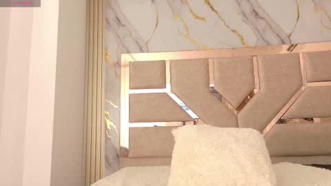 dakotatylerrr online show from 14, 10, 2025