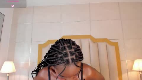    online show from 4, 12, 2025