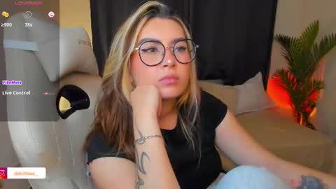 Snapshot of dakottaa__ chatting on 11, 7, 2026 dakottaa__ online show from 11, 7, 2026