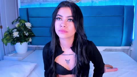   online show from 29, 1, 2025