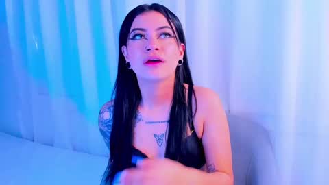   online show from 27, 2, 2025