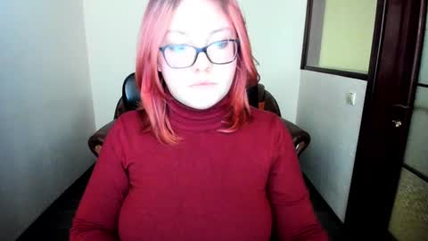 Dalia Henderson online show from 4, 12, 2024