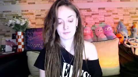Dalia  online show from 25, 9, 2025