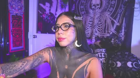 dalia_vorhees online show from 1, 4, 2026