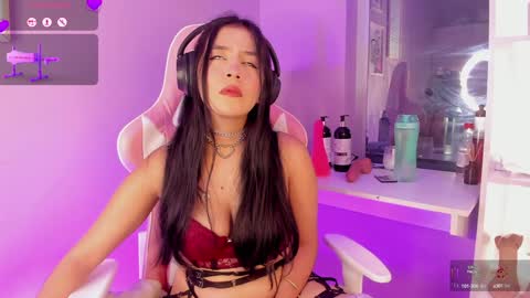 leila williams online show from 3, 1, 2025