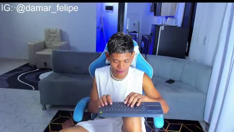 damar_felipe online show from 7, 2, 2025