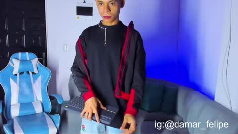 damar_felipe online show from 1, 3, 2025