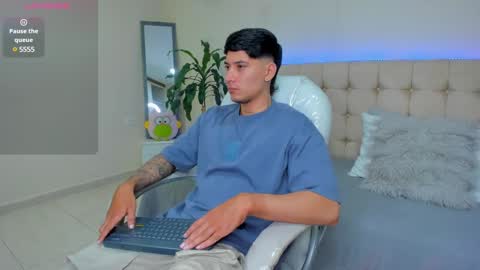 DAMIAN online show from 22, 2, 2025