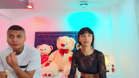 DAMIAN AND ROXANNE.  online show from 25, 10, 2025