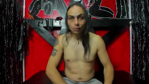 Snapshot of damian_and_tiana chatting on 1, 2, 2026 damian_and_tiana online show from 1, 2, 2026