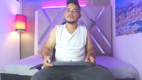 Snapshot of damian_lux69 chatting on 20, 5, 2026 DAMIAN LUX online show from 20, 5, 2026