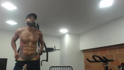Snapshot of damian_shakur chatting on 18, 12, 2025 damian_shakur online show from 18, 12, 2025