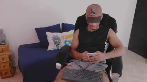 Snapshot of damiann_rees chatting on 13, 9, 2025 instagram damiannreed. online show from 13, 9, 2025