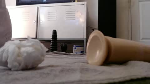 Snapshot of damn_yankee_ca chatting on 9, 1, 2025 damn_yankee_ca online show from 9, 1, 2025