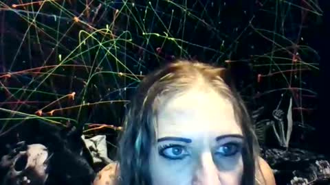 Snapshot of damnitjanet13 chatting on 9, 4, 2026 damnitjanet13 online show from 9, 4, 2026