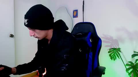 Snapshot of dan_yagami chatting on 26, 9, 2025 Dan and Noah online show from 26, 9, 2025