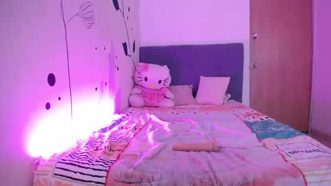 dana_paula online show from 22, 2, 2025